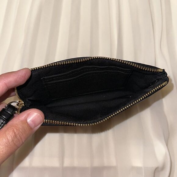 COACH Small Black White Rose Print Gold Tone Zip Leather Wristlet Wallet - Picture 7 of 8